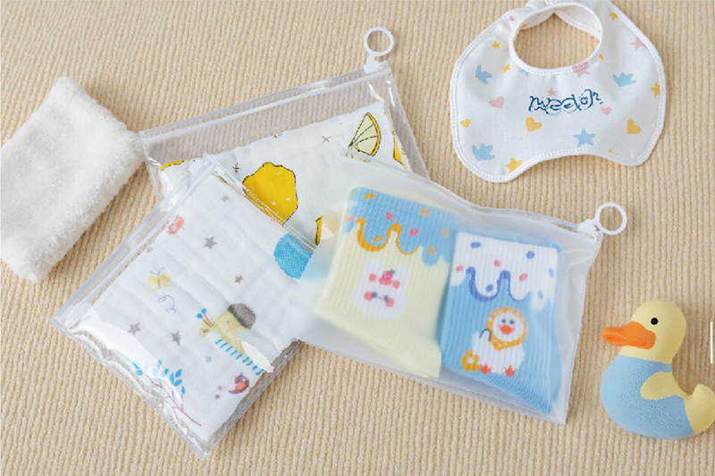 PVC製透明/マット 自立底ジッパ一バッグ