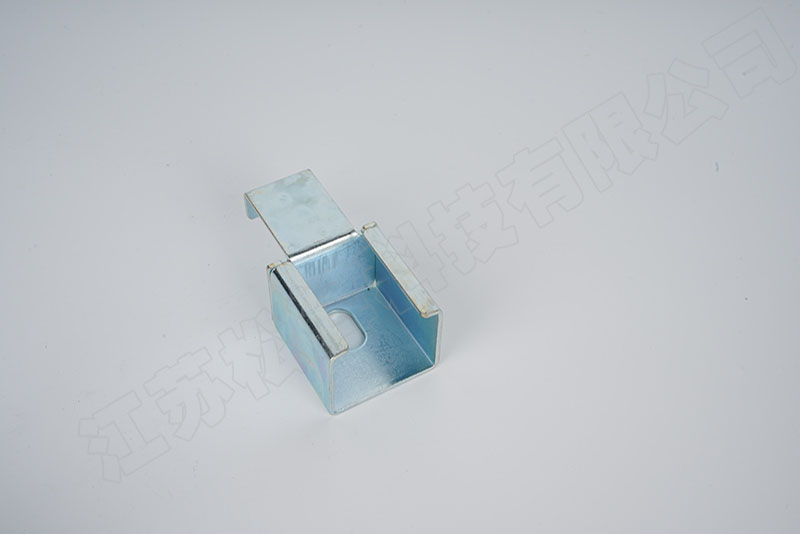 流利条连接件白锌